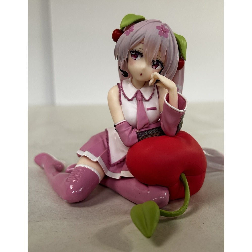 Desktop Cute Figure Sakura Miku Cherry Cushion ver. TAITO